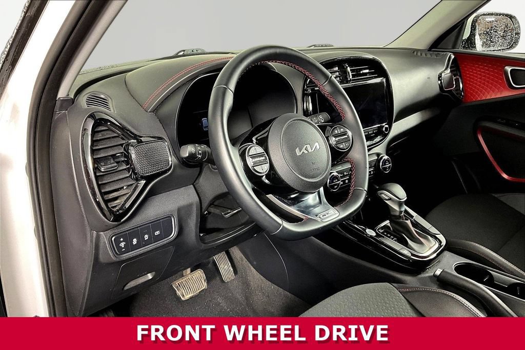 Used 2024 Kia Soul GT-Line FWD image 15