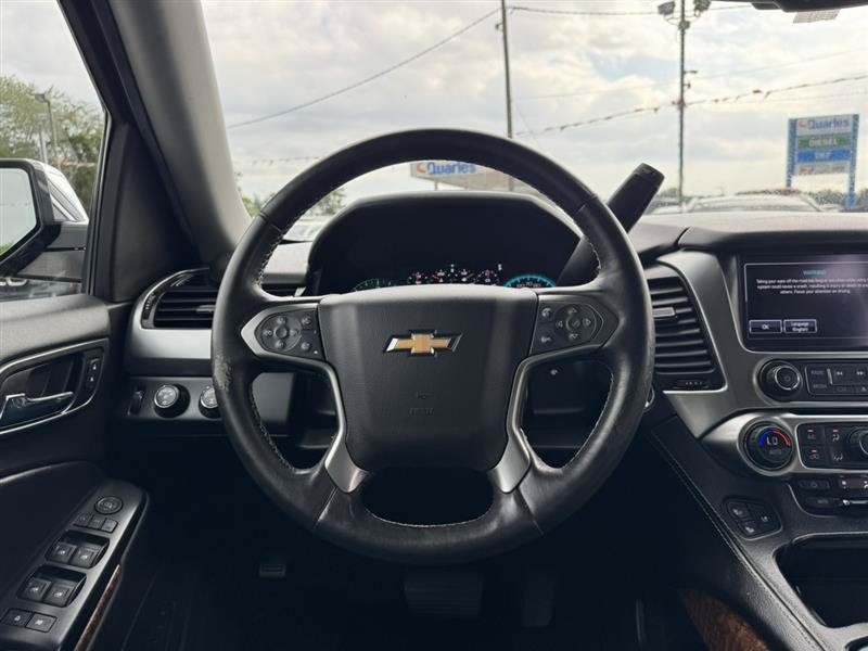 Used 2017 Chevrolet Suburban Premier AWD/4WD image 17
