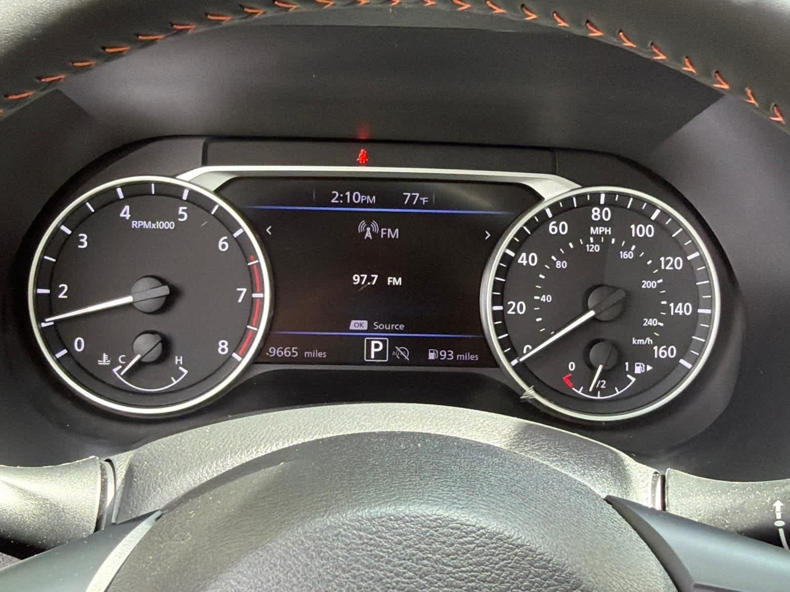 Used 2025 Nissan Sentra SR FWD image 17