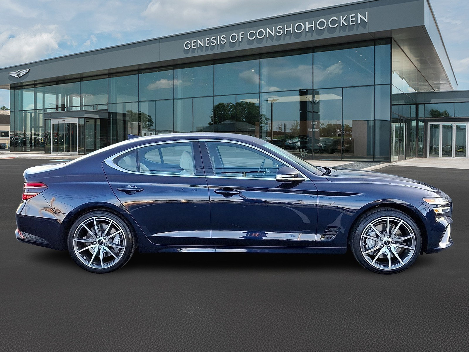 Used 2026 Genesis G70 2.5T AWD/4WD image 7