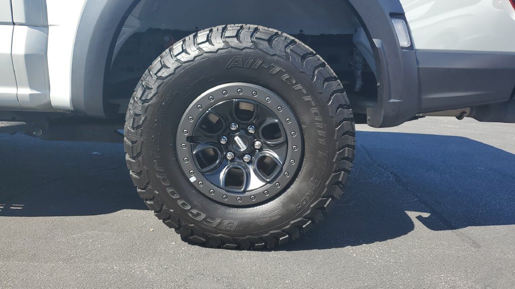 Used 2023 Ford F150 Raptor w/ Raptor Carbon Fiber Package AWD/4WD image 6