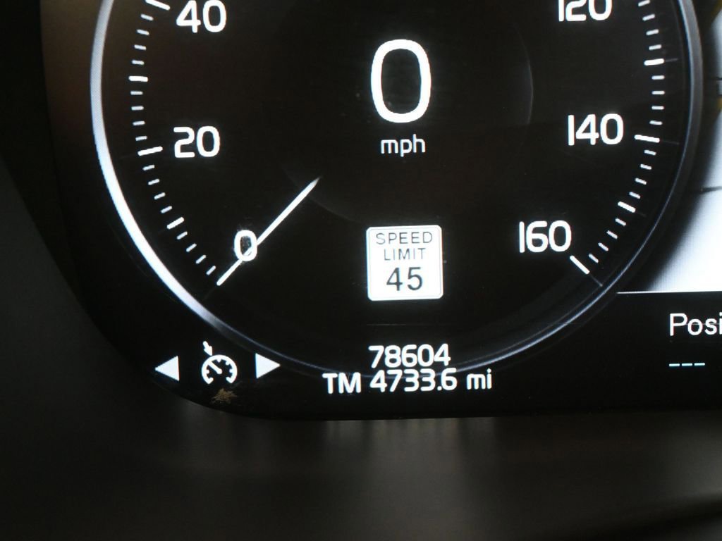 Used 2020 Volvo XC60 T8 Inscription AWD/4WD image 12