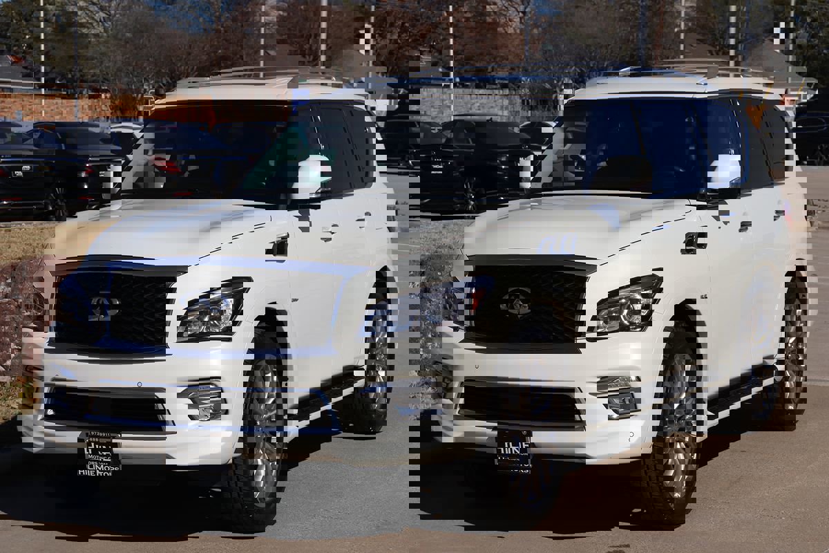 Used 2016 INFINITI QX80 Luxe w/ 22" Wheel Package image 5