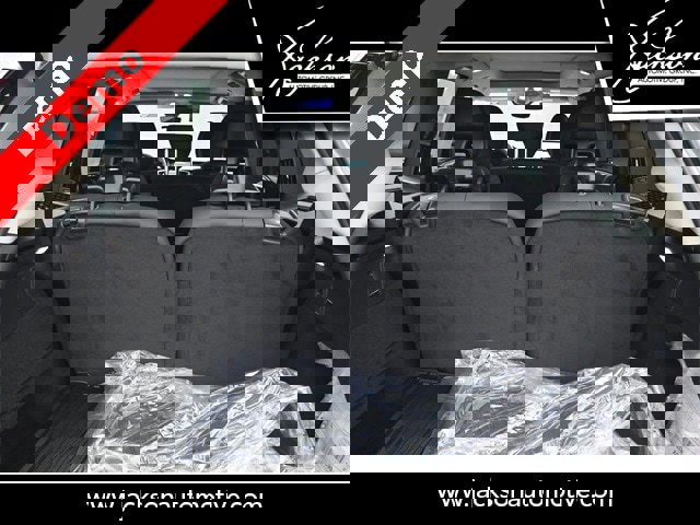 New 2025 Volvo XC90 B5 Core w/ Protection Package image 22