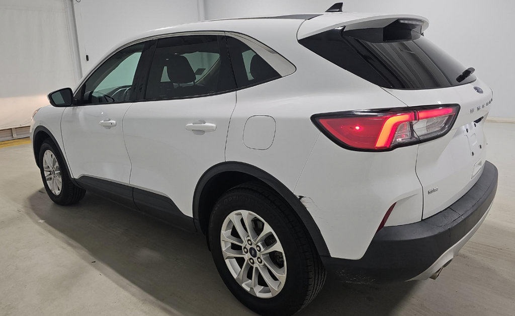 Used 2020 Ford Escape SE AWD/4WD image 4