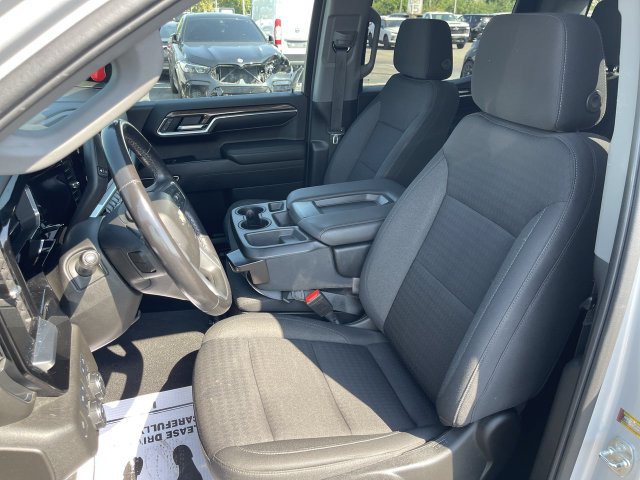 Used 2022 Chevrolet Silverado 1500 LT AWD/4WD image 11