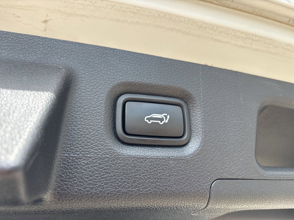 Used 2023 Hyundai Santa Fe SEL image 29