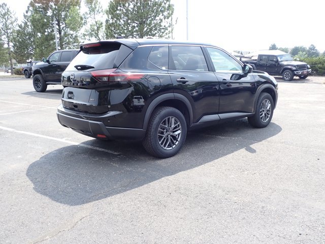 Used 2024 Nissan Rogue S AWD/4WD video 3