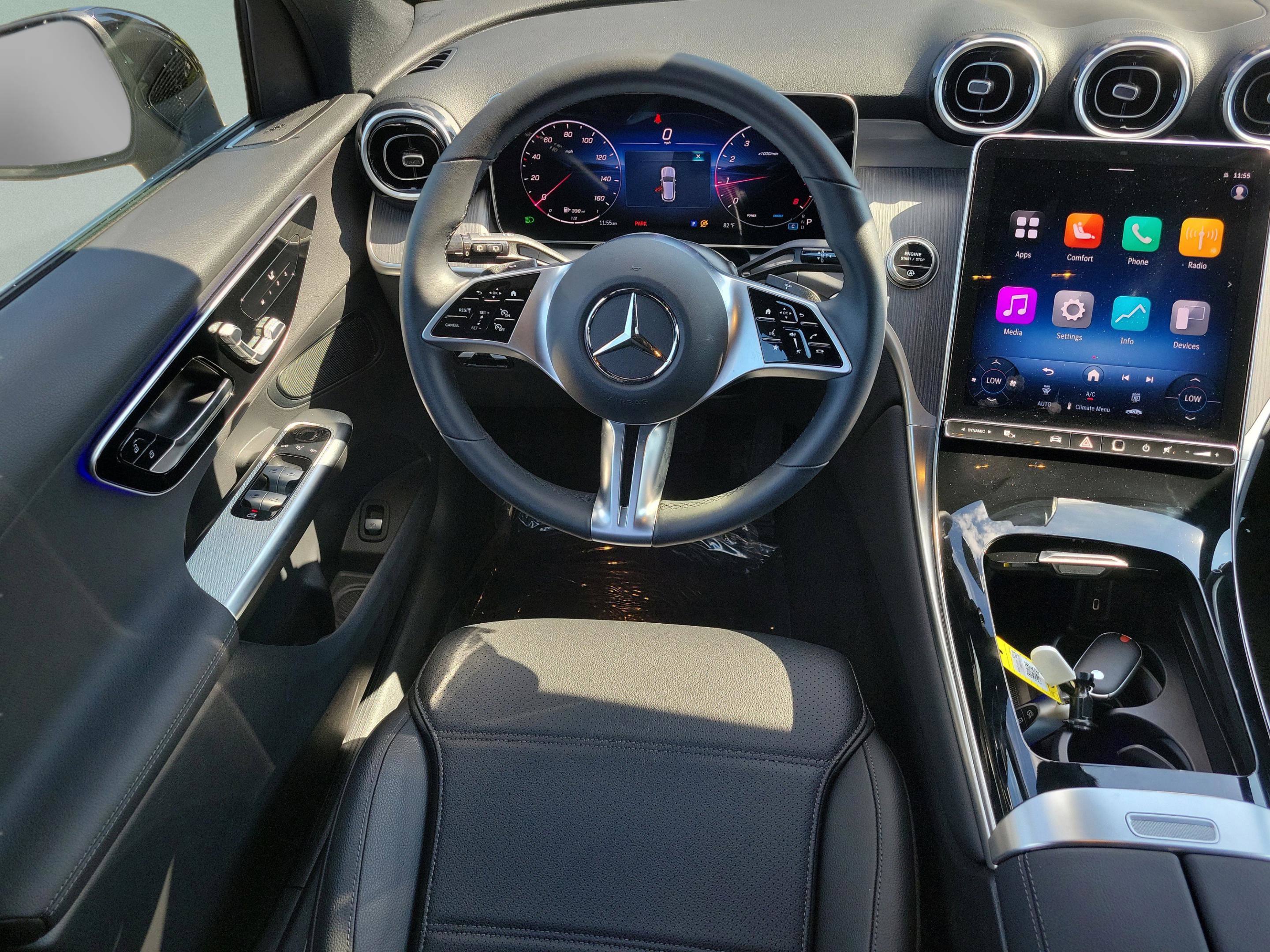 Certified 2025 Mercedes-Benz GLC 300 image 17