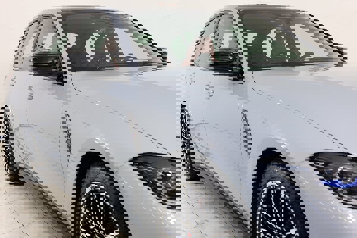 Used 2024 BMW M3 Competition w/ Executive Package image 38