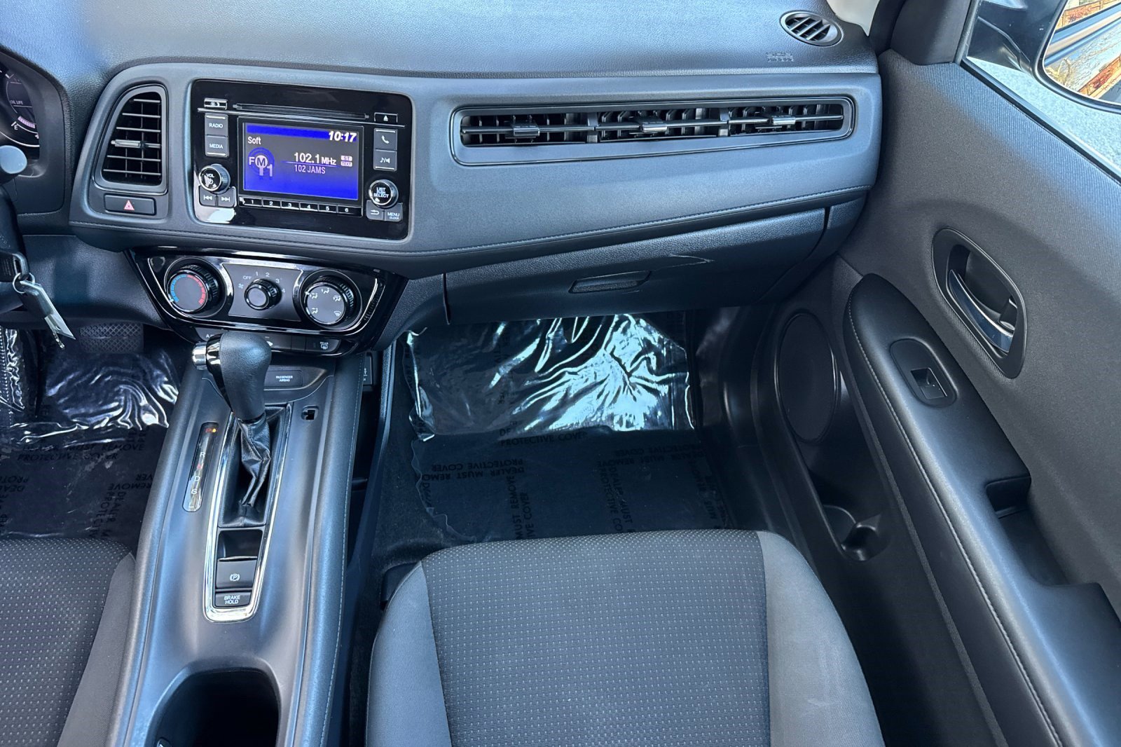 Used 2021 Honda HR-V LX image 28