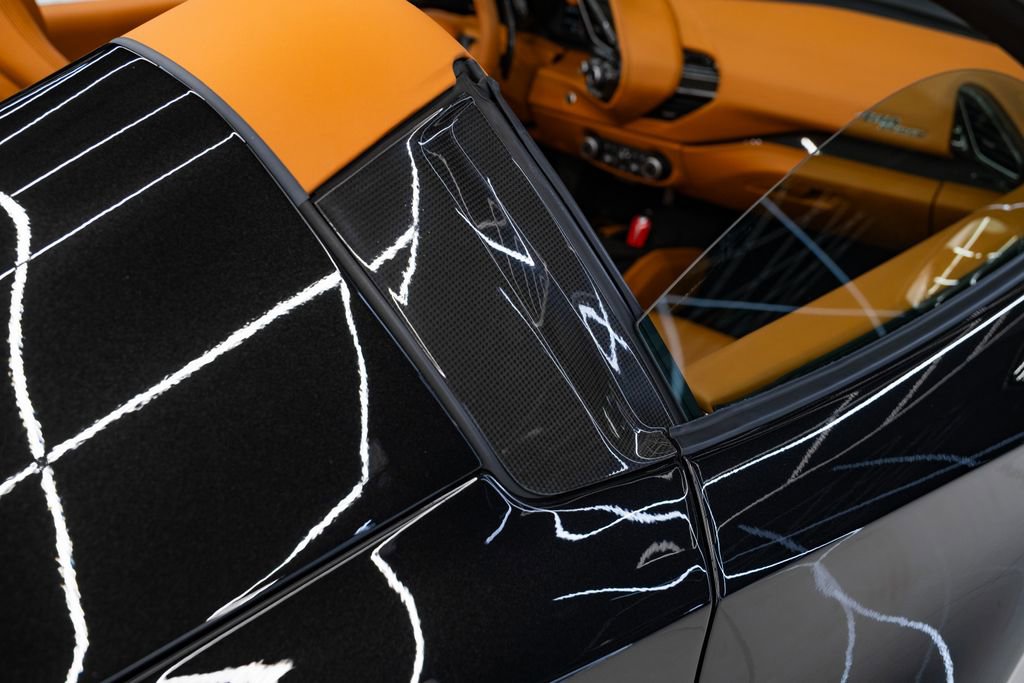 Used 2018 Ferrari 488 Spider RWD image 32