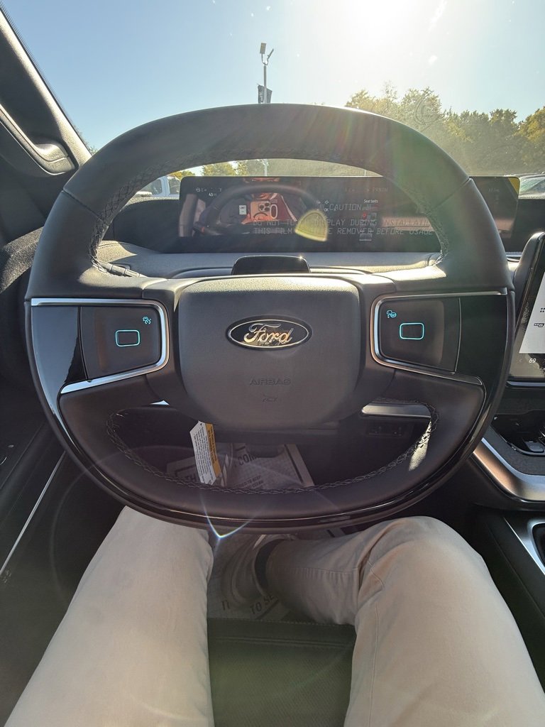 New 2025 Ford Expedition Tremor image 32