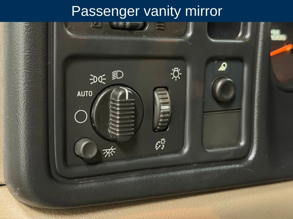 Used 2006 Chevrolet Silverado 3500 W/T image 17