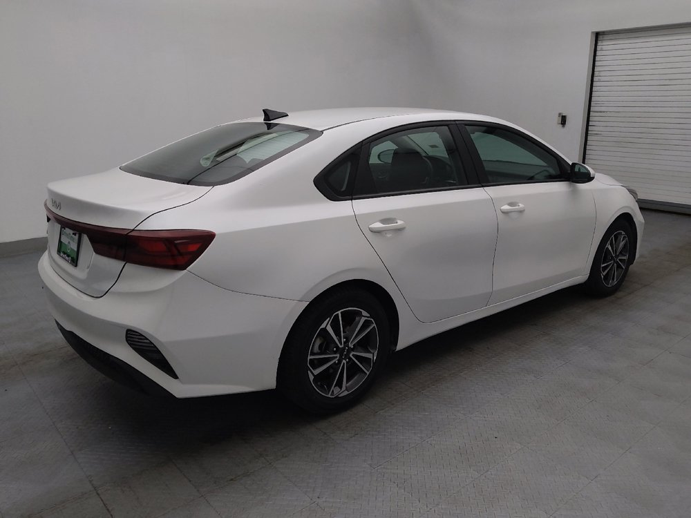 Used 2022 Kia Forte LXS FWD image 10