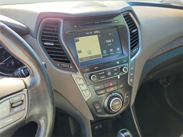 Used 2018 Hyundai Santa Fe Limited w/ Cargo Package image 19