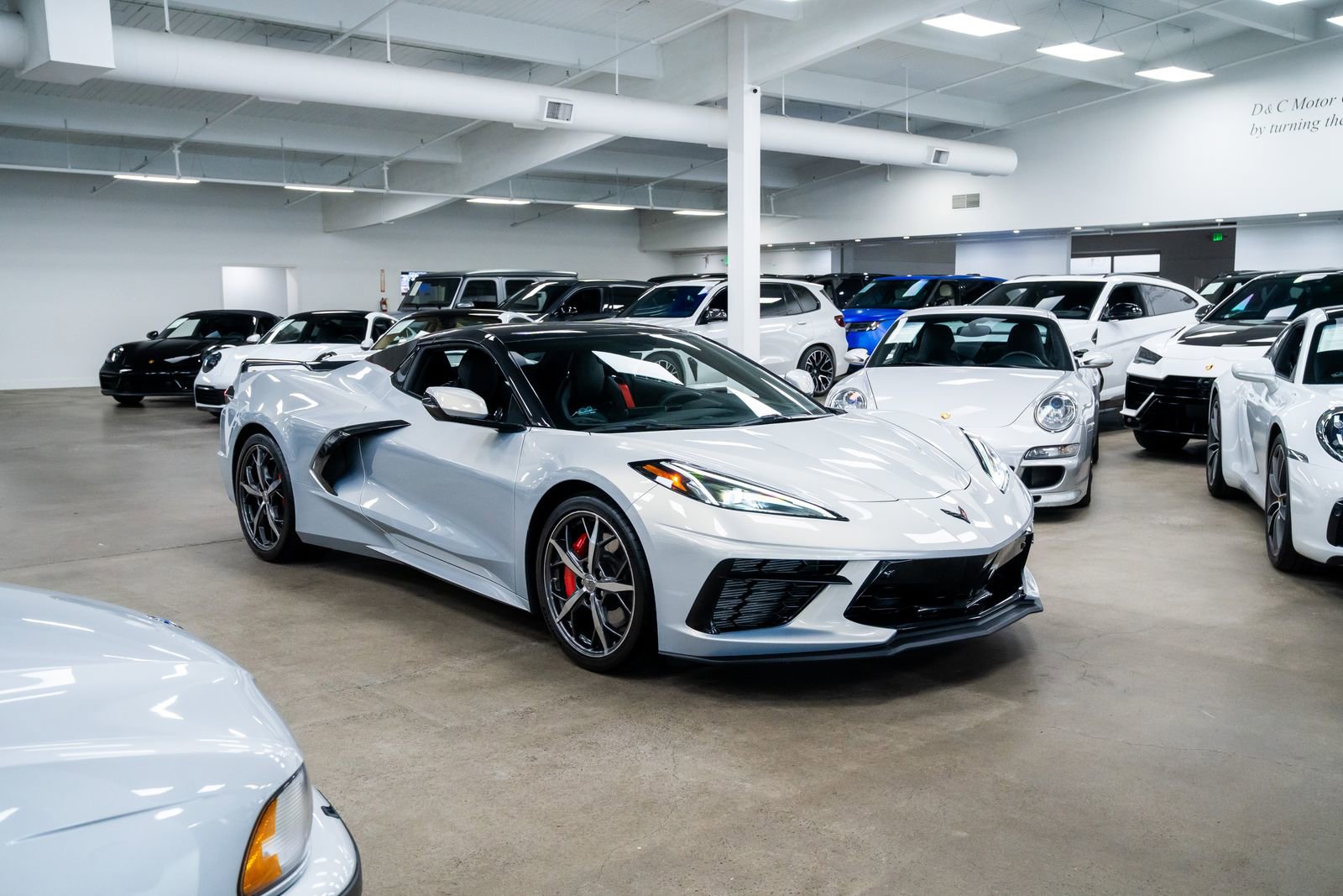 Used 2021 Chevrolet Corvette Stingray Preferred Conv w/ Z51 Performance Package RWD image 21