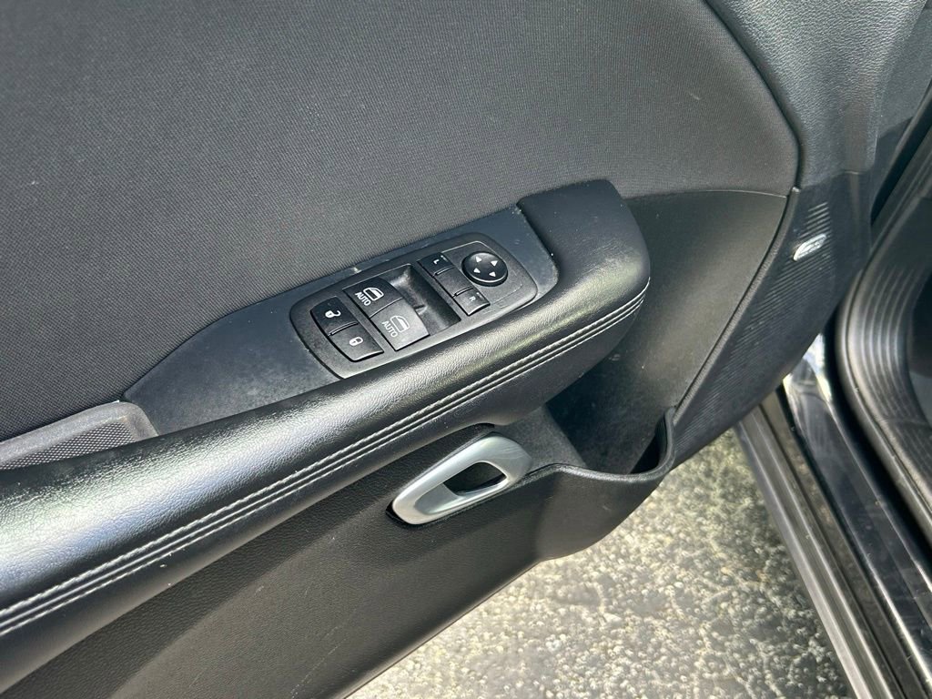 Used 2023 Dodge Challenger SXT image 16