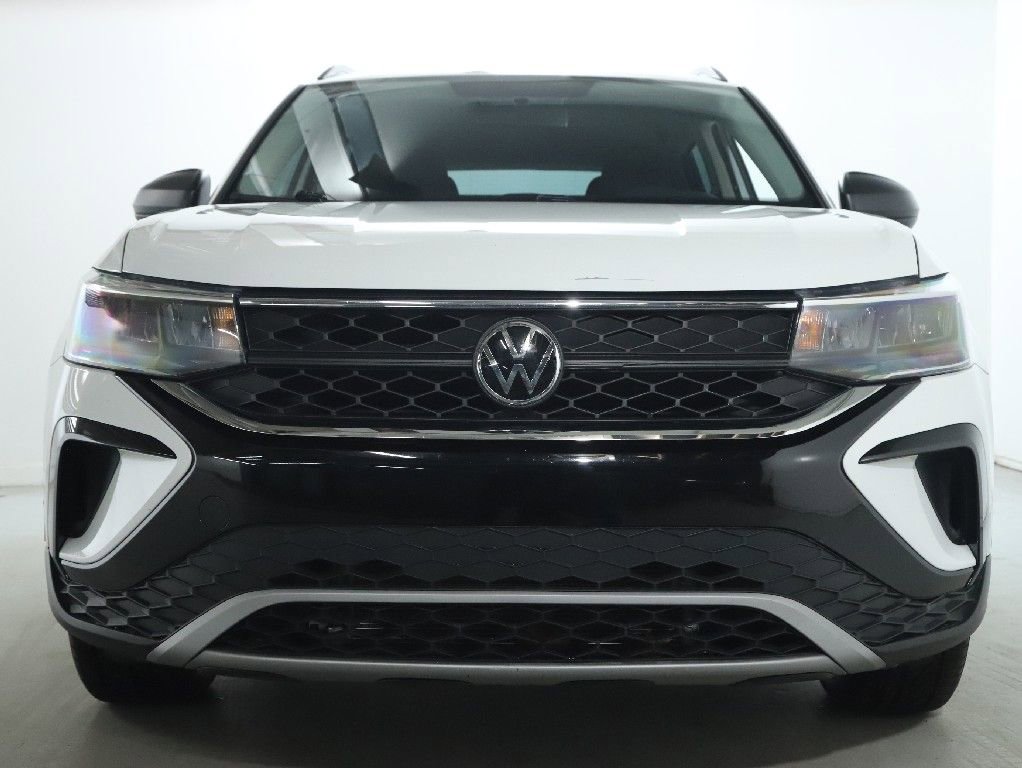 Used 2022 Volkswagen Taos S image 5