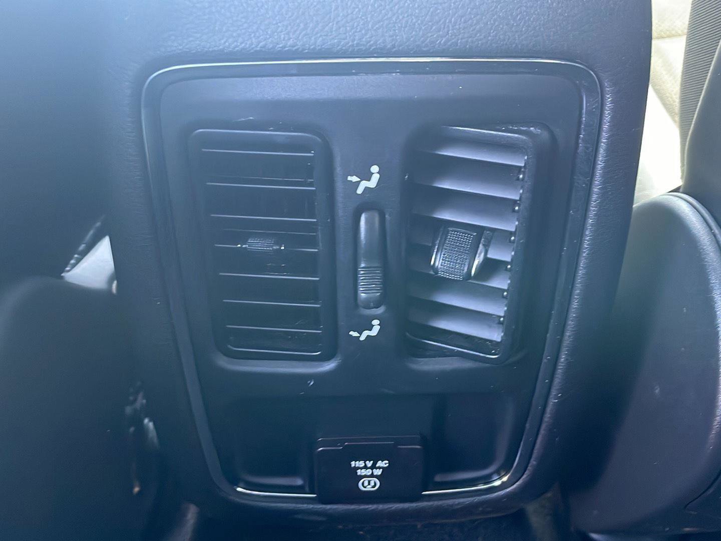 Used 2021 Jeep Grand Cherokee Laredo X AWD/4WD image 28