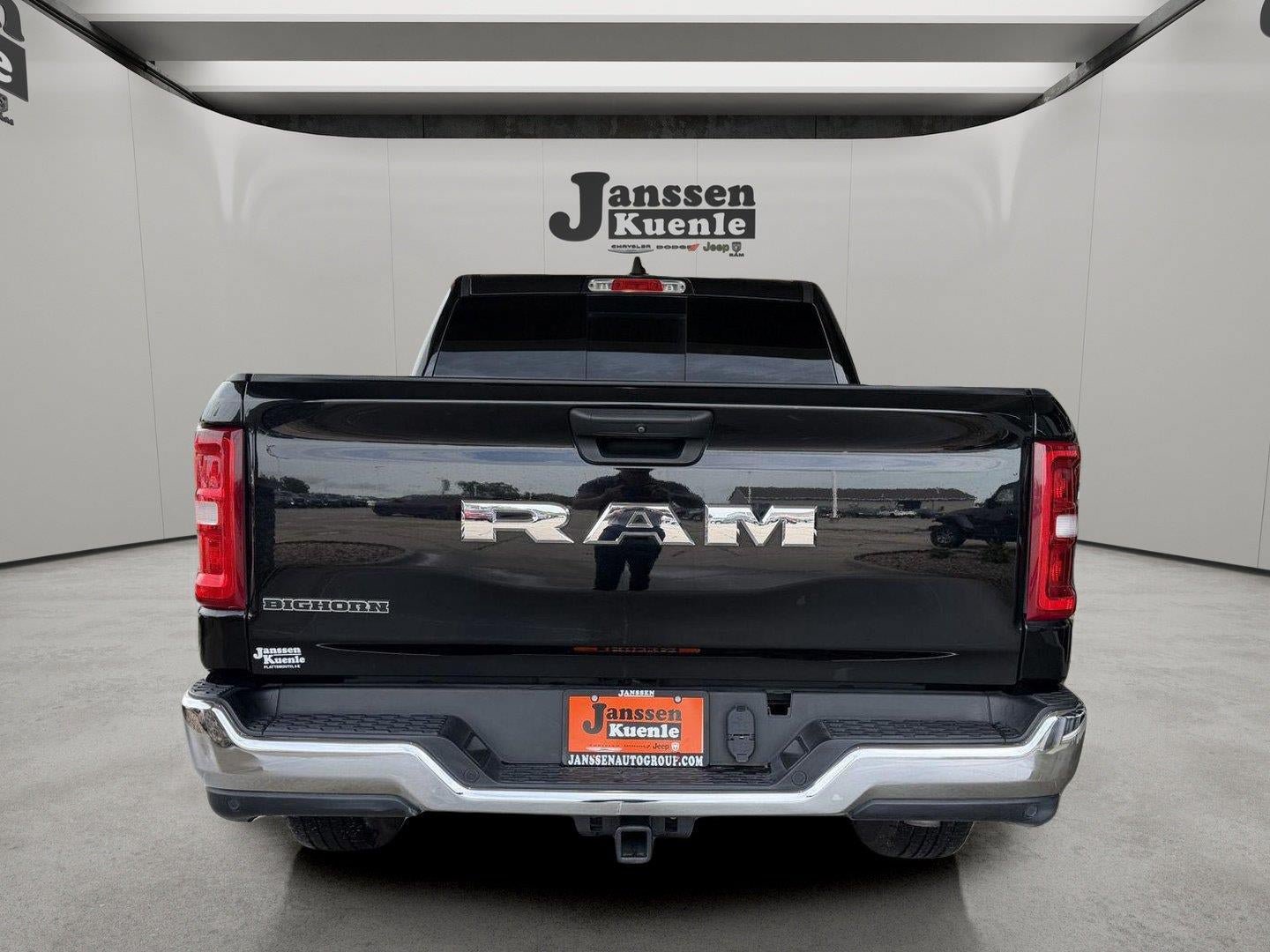 Used 2025 RAM 1500 Big Horn RWD image 2