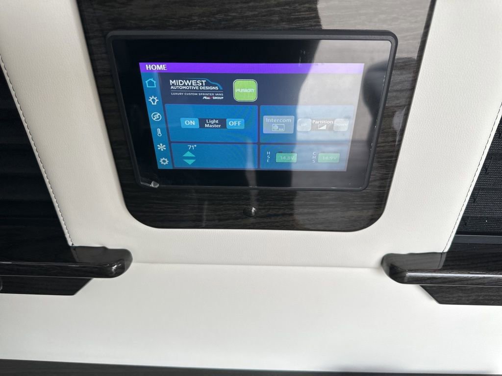 Used 2023 Mercedes-Benz Sprinter 3500 image 52