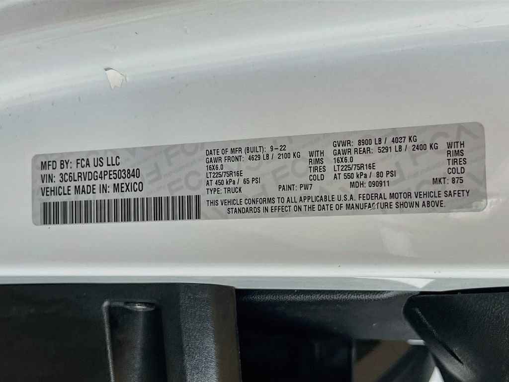Used 2023 RAM ProMaster 2500 w/ Convenience Group FWD image 32