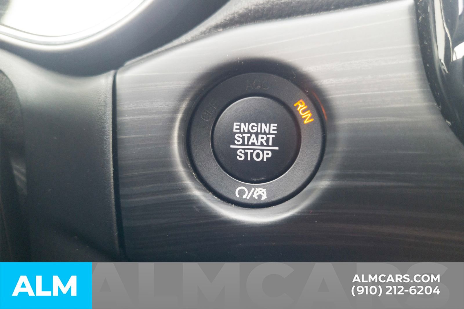 Used 2019 Jeep Grand Cherokee Altitude image 33