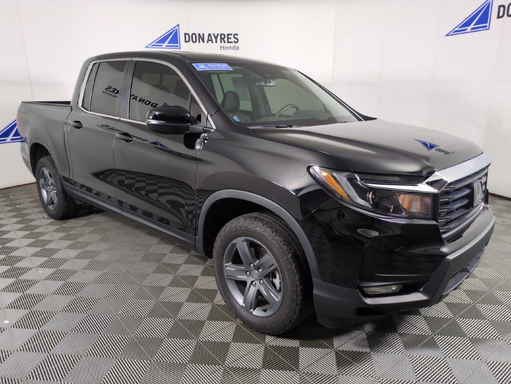 Certified 2023 Honda Ridgeline RTL image 12