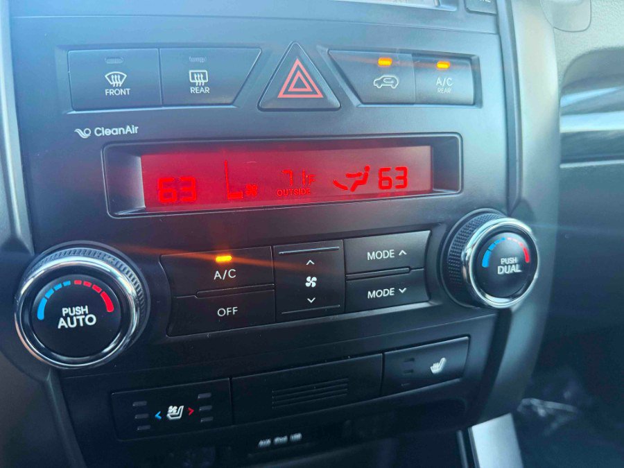 Used 2012 Kia Sorento SX w/ SX Premium Pkg image 26