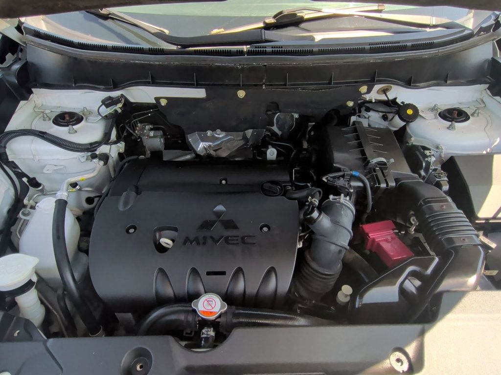 Used 2021 Mitsubishi Outlander Sport SE image 11