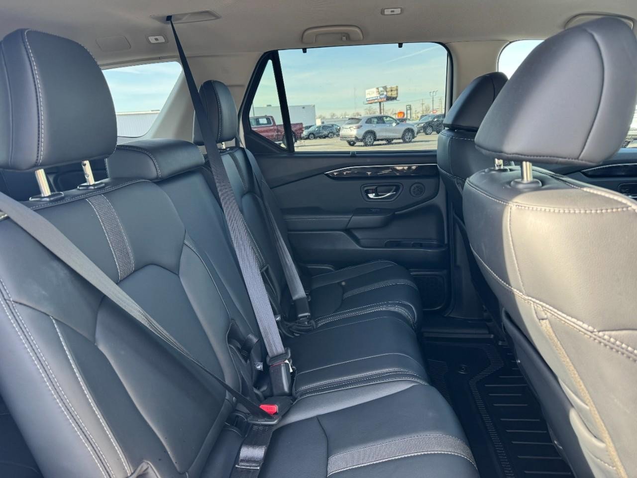 Certified 2025 Honda Pilot EX-L image 10