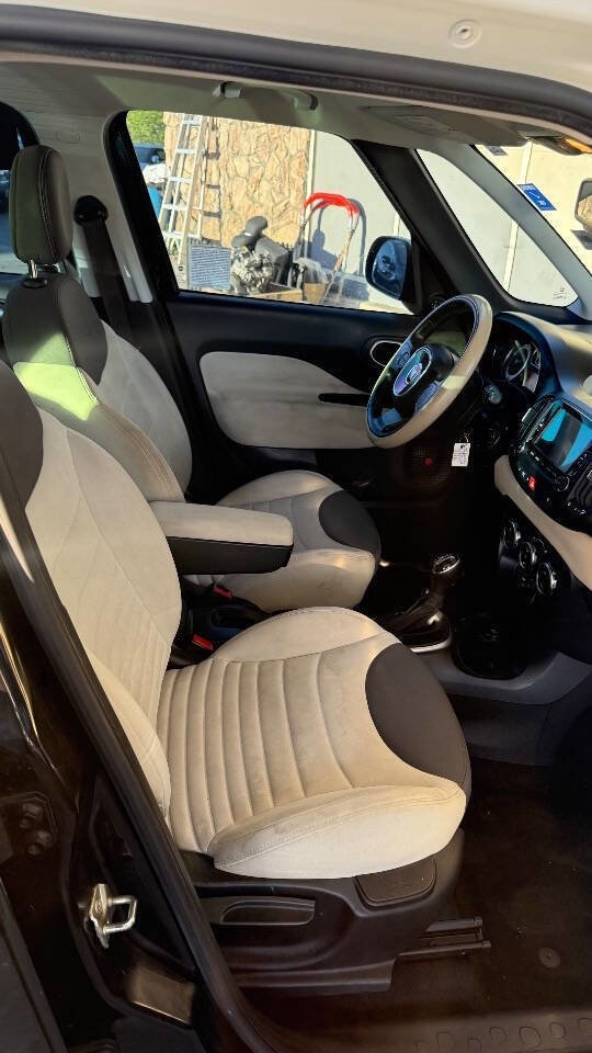 Used 2014 FIAT 500L Easy w/ Popular Equipment Group image 9