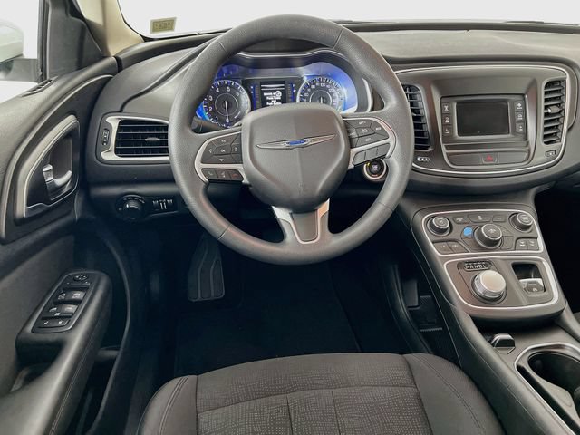 Used 2016 Chrysler 200 Limited FWD image 23