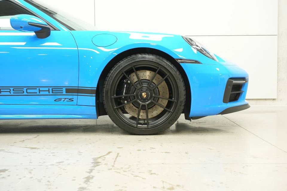 Certified 2023 Porsche 911 Targa 4 GTS AWD/4WD image 41