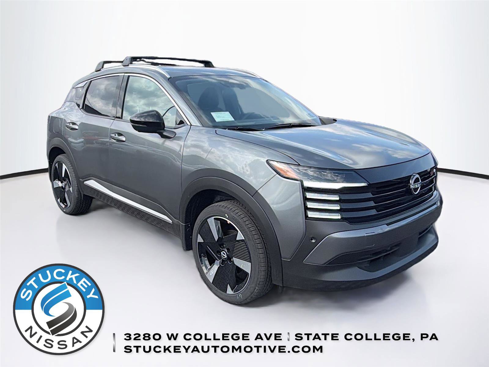 New 2026 Nissan Kicks SR w/ Cold Weather Package image 1