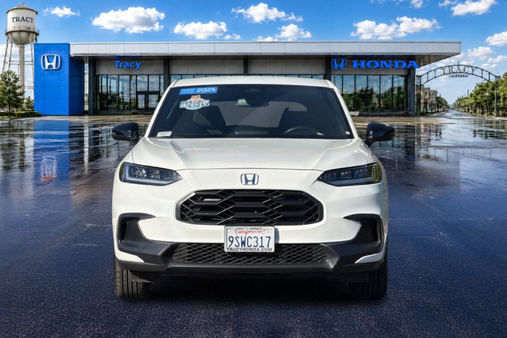 Certified 2025 Honda HR-V Sport image 16