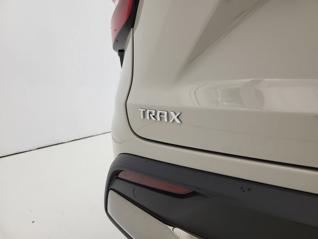 New 2026 Chevrolet Trax LS FWD image 20
