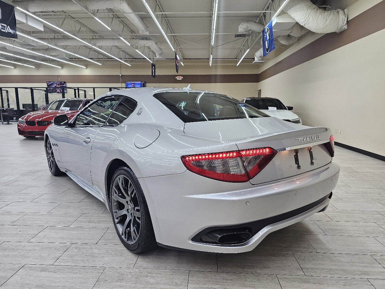 Used 2014 Maserati GranTurismo MC image 9