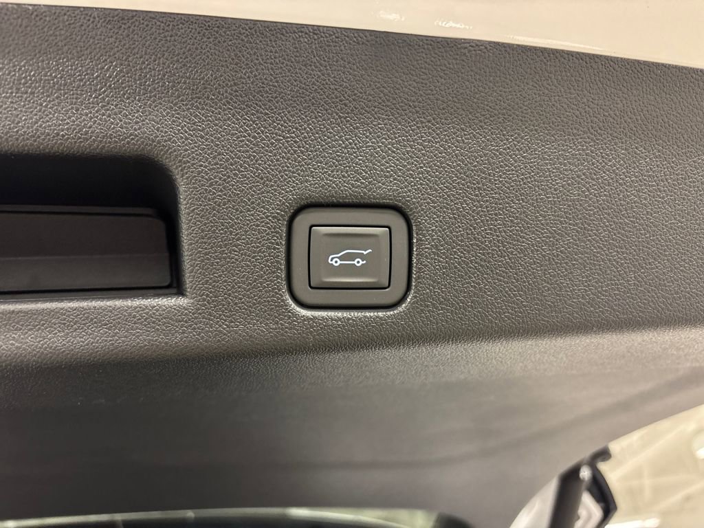 New 2026 Buick Enclave Sport Touring w/ Power Package image 18