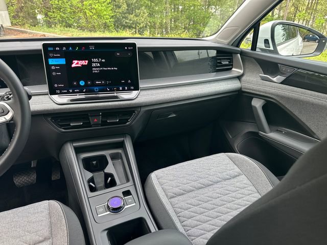 Certified 2025 Volkswagen Tiguan S image 15