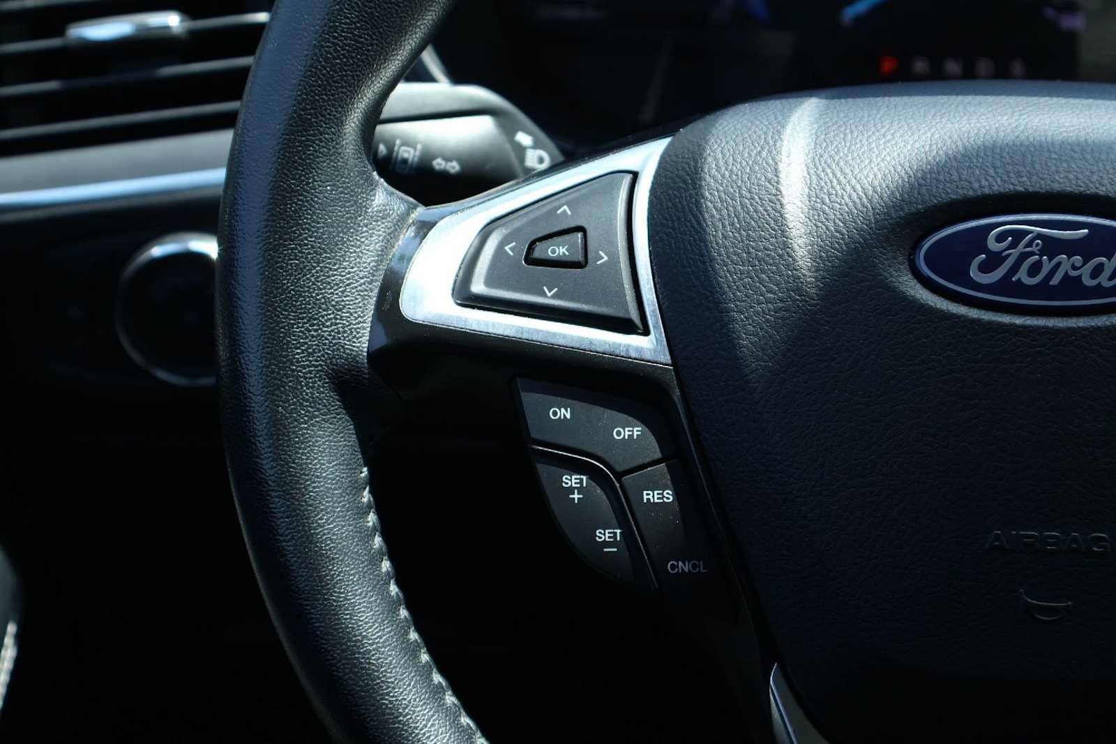 Used 2024 Ford Edge Titanium AWD/4WD image 22