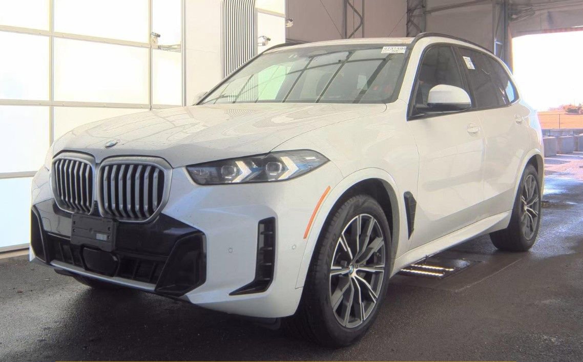 Certified 2026 BMW X5 xDrive40i image 2