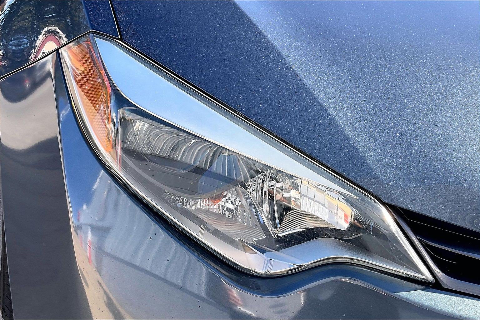 Used 2015 Toyota Corolla LE FWD image 33