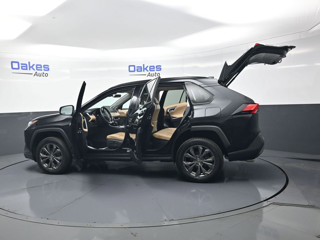 Used 2023 Toyota RAV4 Limited image 57
