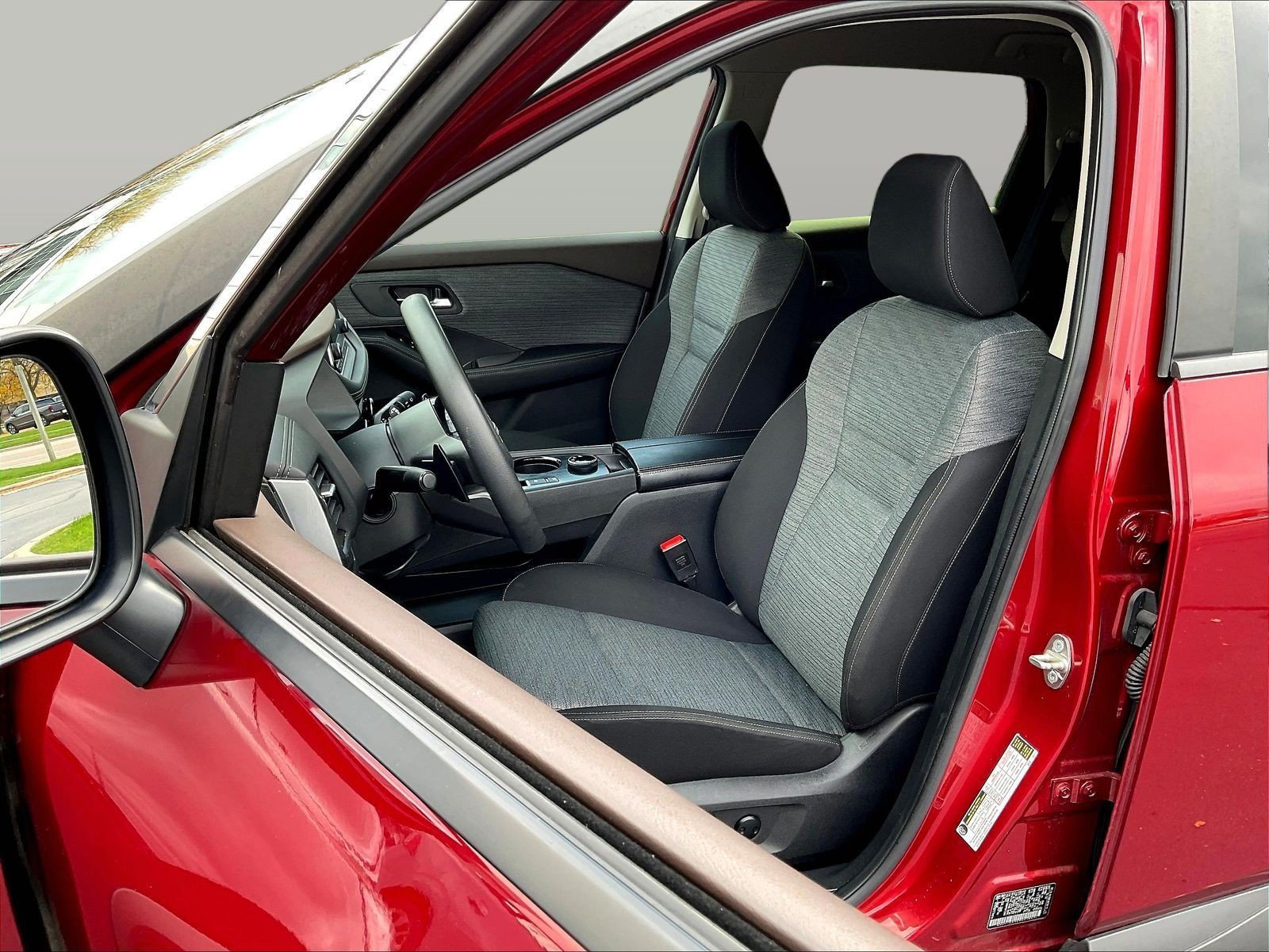 Certified 2023 Nissan Rogue SV AWD/4WD image 24