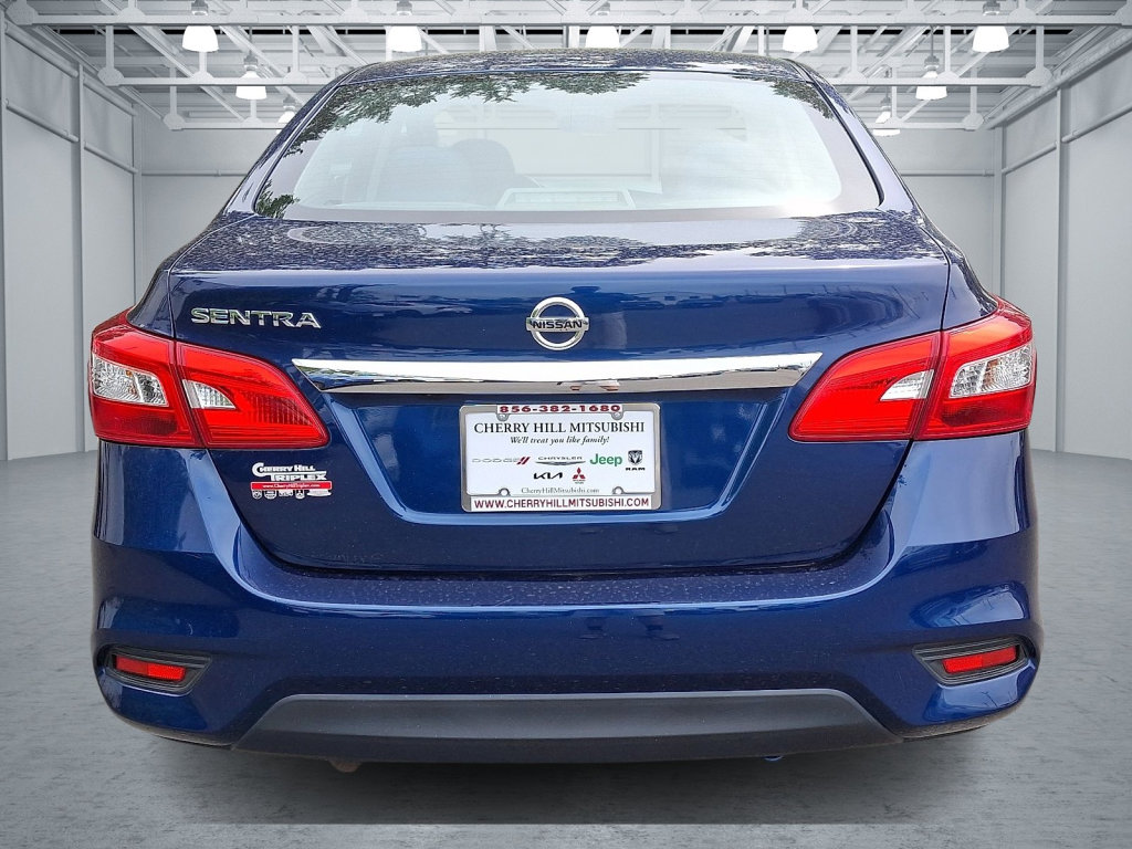 Used 2019 Nissan Sentra S FWD image 4
