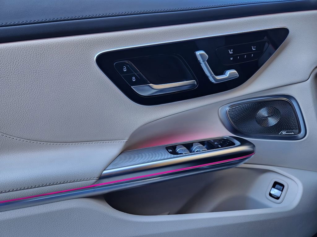 Certified 2026 Mercedes-Benz CLE 300 4MATIC Cabriolet image 22