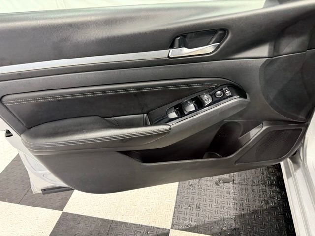 Used 2021 Nissan Altima 2.5 SV image 13