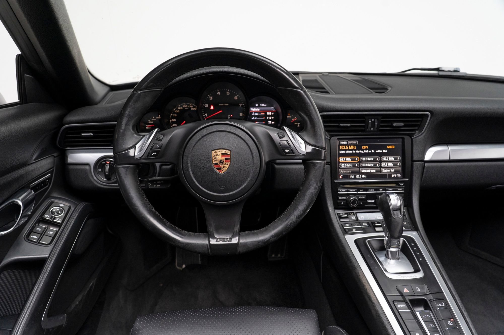 Used 2013 Porsche 911 Carrera 4 AWD/4WD image 33